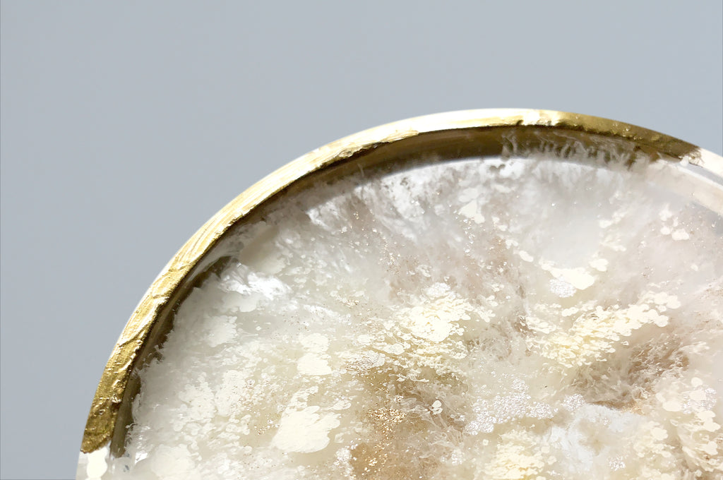 雲紗暮白 樹脂渲染冷水盤 Cloudveil White | Resin rendering cold water coaster