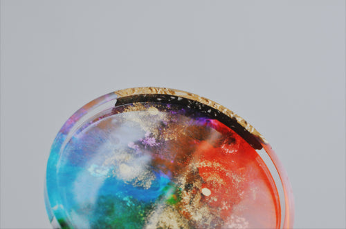 彩虹色環 樹脂渲染冷水盤 Prism Halo | Resin rendering cold water coaster